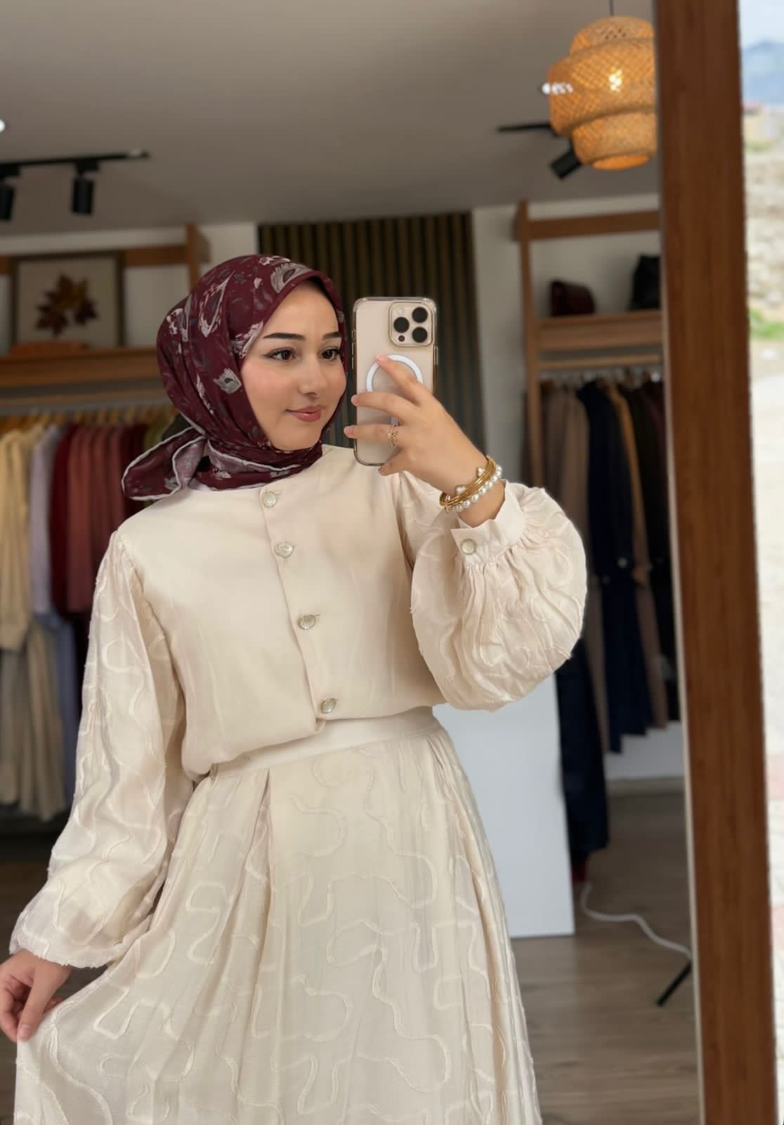 İsmailbey Ruhani Kadın Escort Melekhan