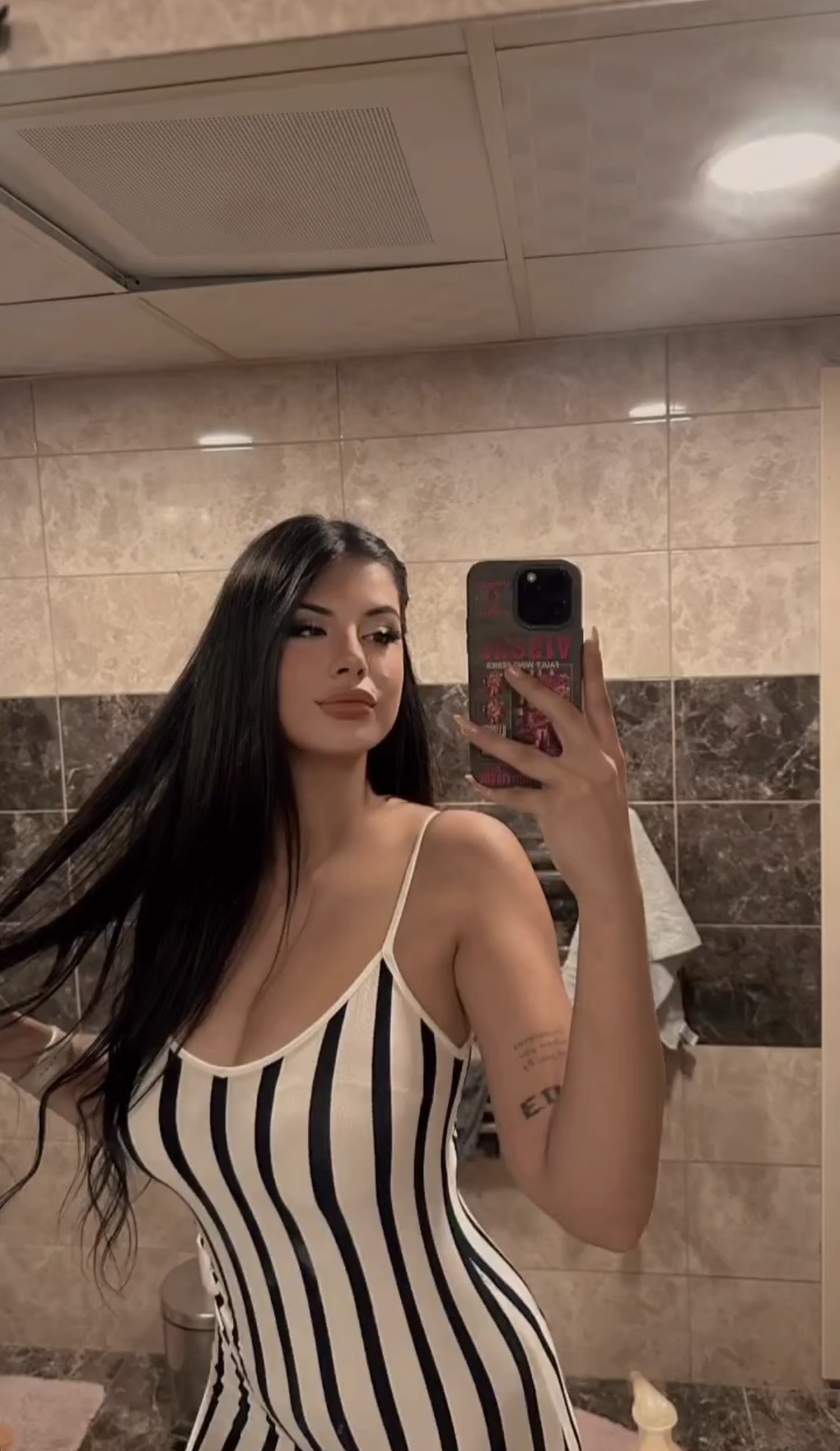Yuvacalı Sarışın Escort Bayan Ayben