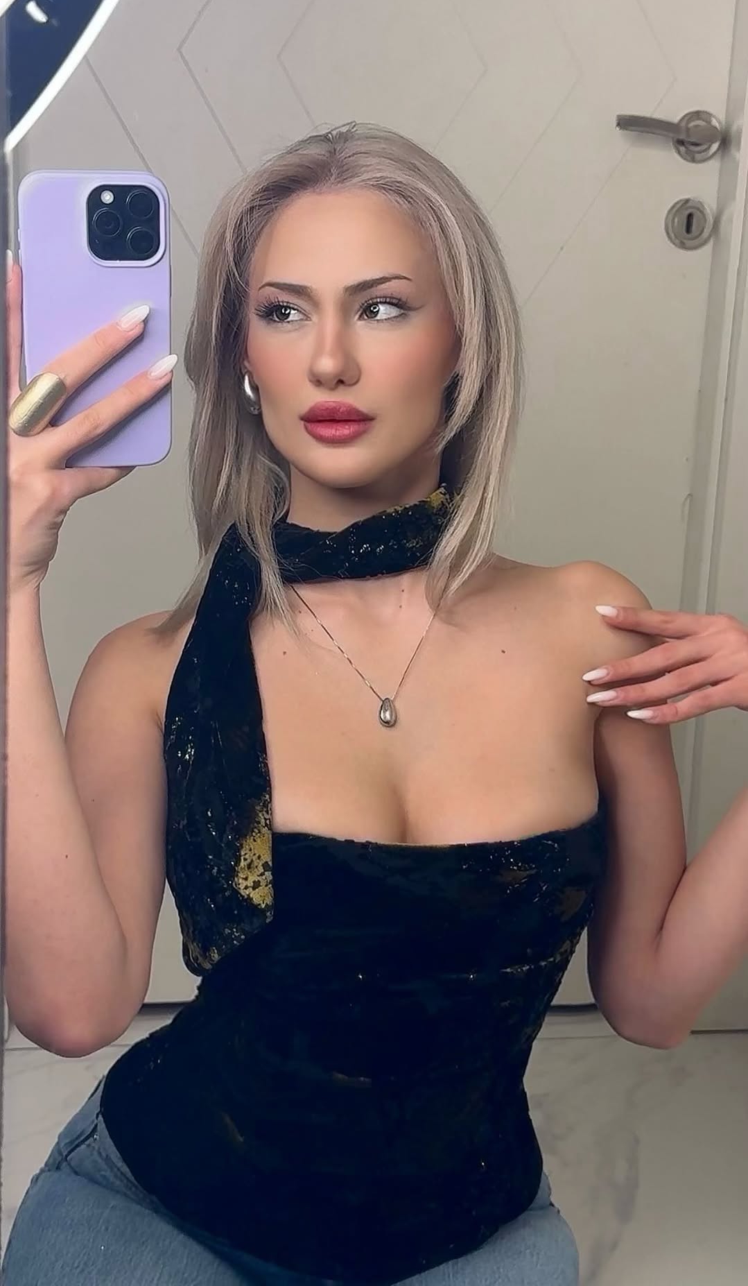 Alaşehir Tatlı Bir Aşk Escort Burcu